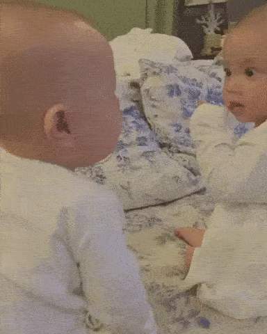 Leon và những lần bỗng dưng muốn hét, hét đến Lisa ngơ ngác