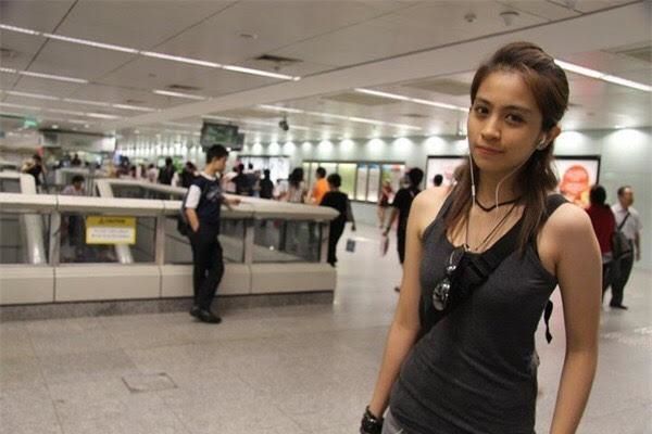 Loạt ảnh nữ tính, điệu đà chỉ muốn quên đi của sao Vpop