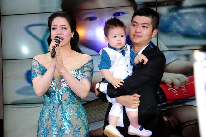 Mừng sinh nhật mẹ, con trai Nhật Kim Anh có hành động cực tình cảm
