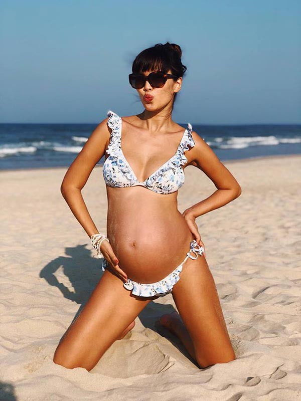 Muôn kiểu ốm nghén của sao Việt: Vân Trang sợ tiếng chuông điện thoại