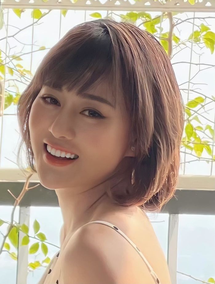 Nam - Phương Oanh liệt kê 4 cột mốc trong sự nghiệp diễn xuất