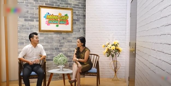 Nghệ sĩ Bình Tinh theo tiếng gọi tình yêu: Xài chung chiếc điện thoại