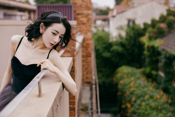 Nhan sắc sao Cbiz qua ống kính người đi đường: Nhiệt Ba còn hên
