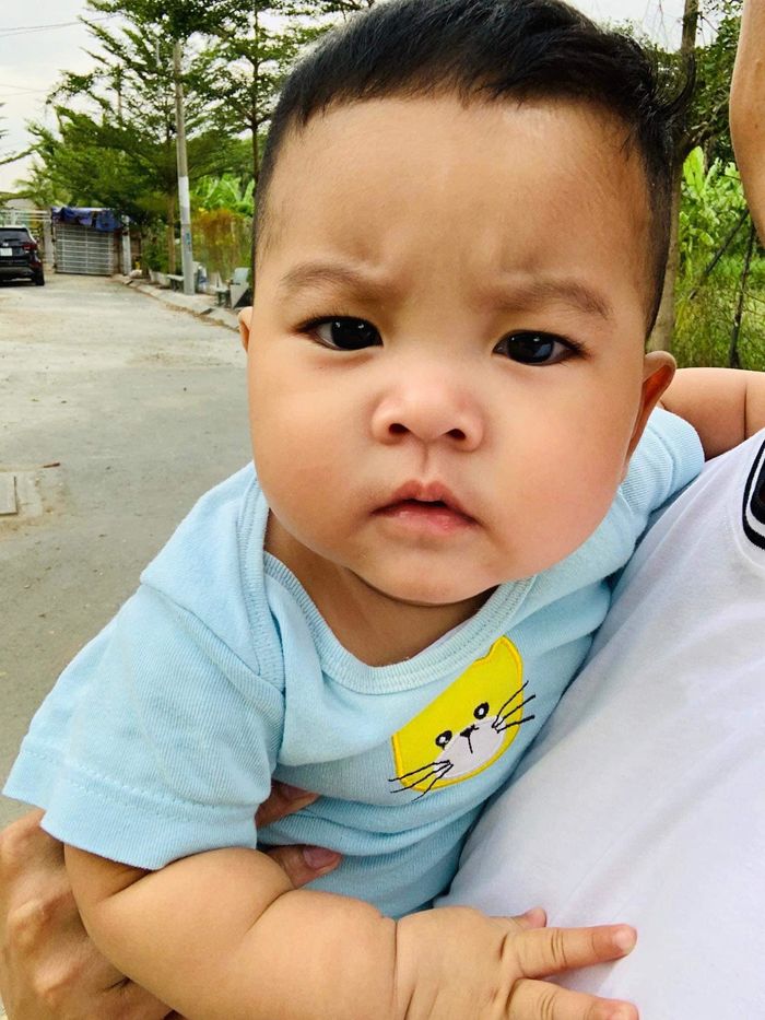 Nhóc tỳ Vbiz ăn chay trường từ bé: con Võ Hạ Trâm được rèn từ bụng mẹ