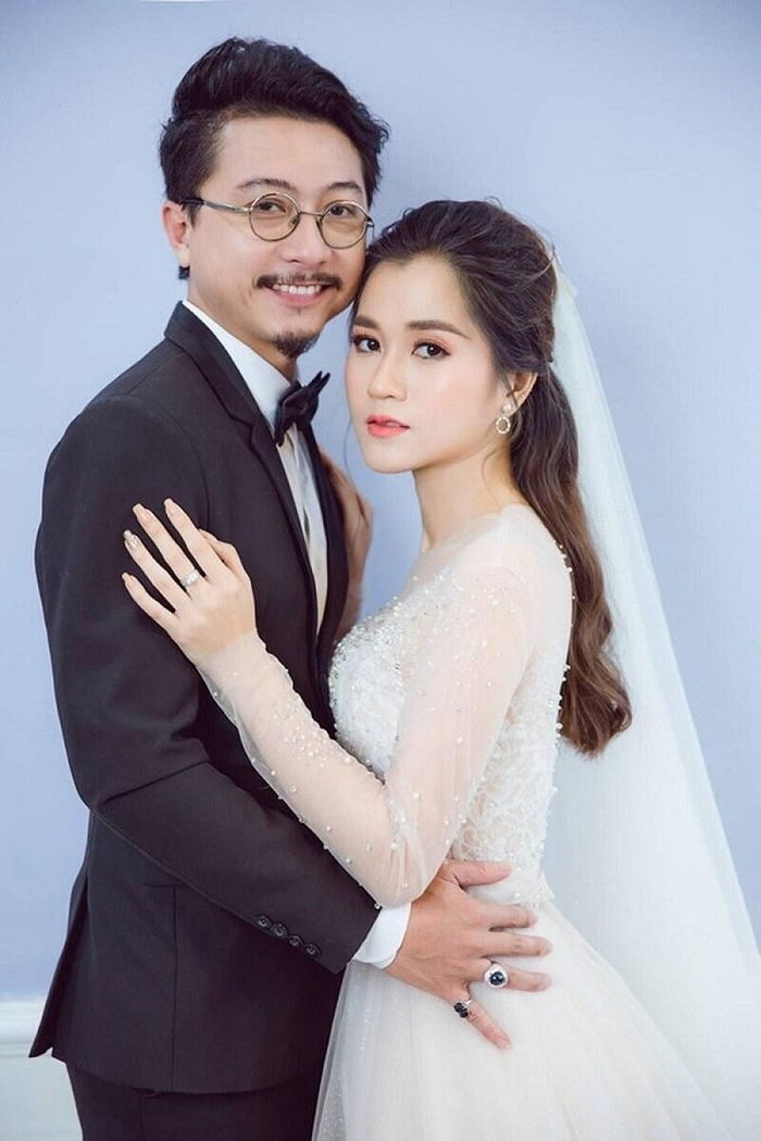 Những cách xưng hô không giống ai của vợ chồng sao Việt