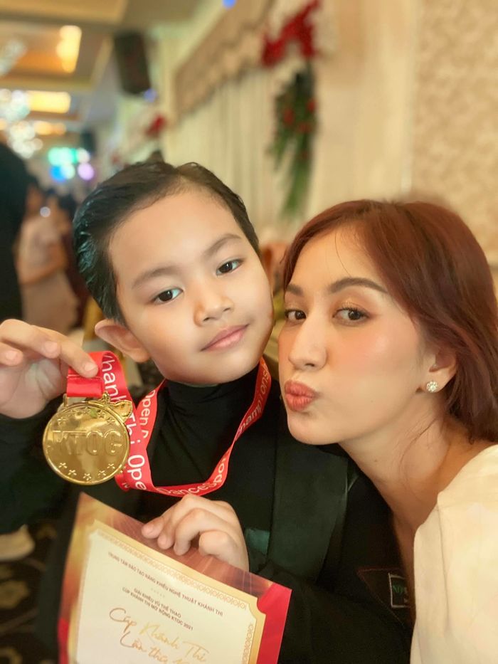 Những nhóc tì Vbiz bộc lộ năng khiếu con nhà nòi từ bé