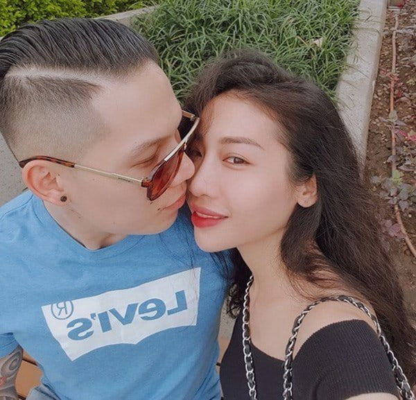 Mỹ nhân Việt sinh con một mình: Có người gần 2 năm mới được gặp chồng