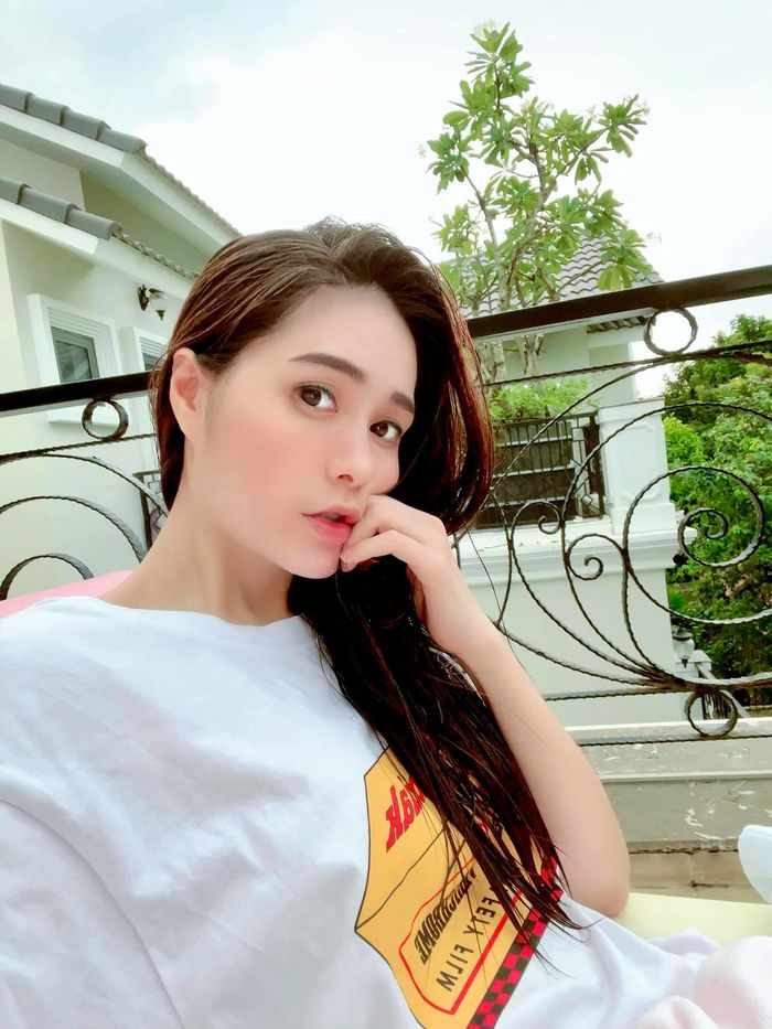 Nữ đại gia giàu nức tiếng quận 7: Đập biệt thự 200 tỷ để xây hầm xe