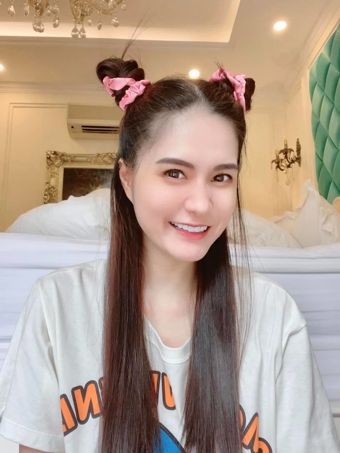 Nữ đại gia giàu nức tiếng quận 7: Đập biệt thự 200 tỷ để xây hầm xe