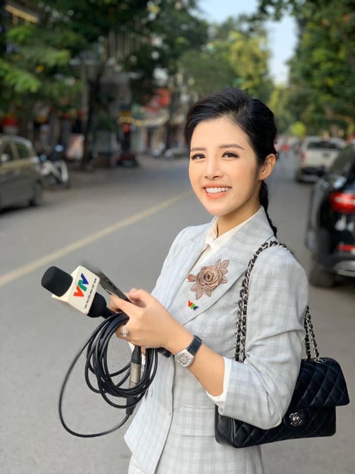 Nữ MC 2 lần lỡ duyên với VTV: Đẹp như hoa hậu, sống siêu sang chảnh