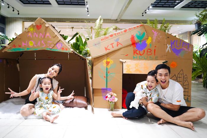 Phan Hiển nói về hành động lạ của Khánh Thi: Lâu lâu vợ em hay khùng