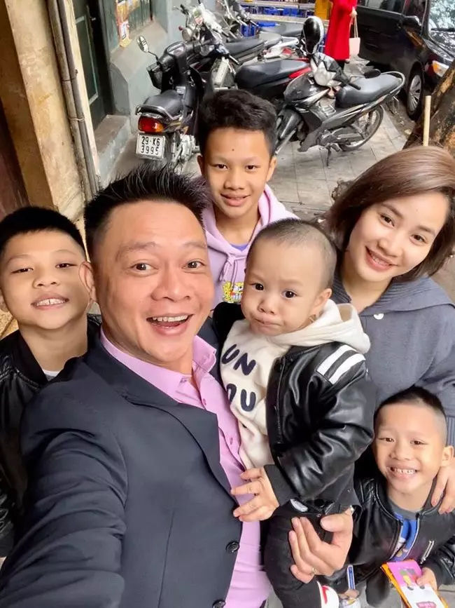 Sao Việt 14/8: Lan Ngọc xác nhận độc thân sau 7749 hint yêu Chi Dân