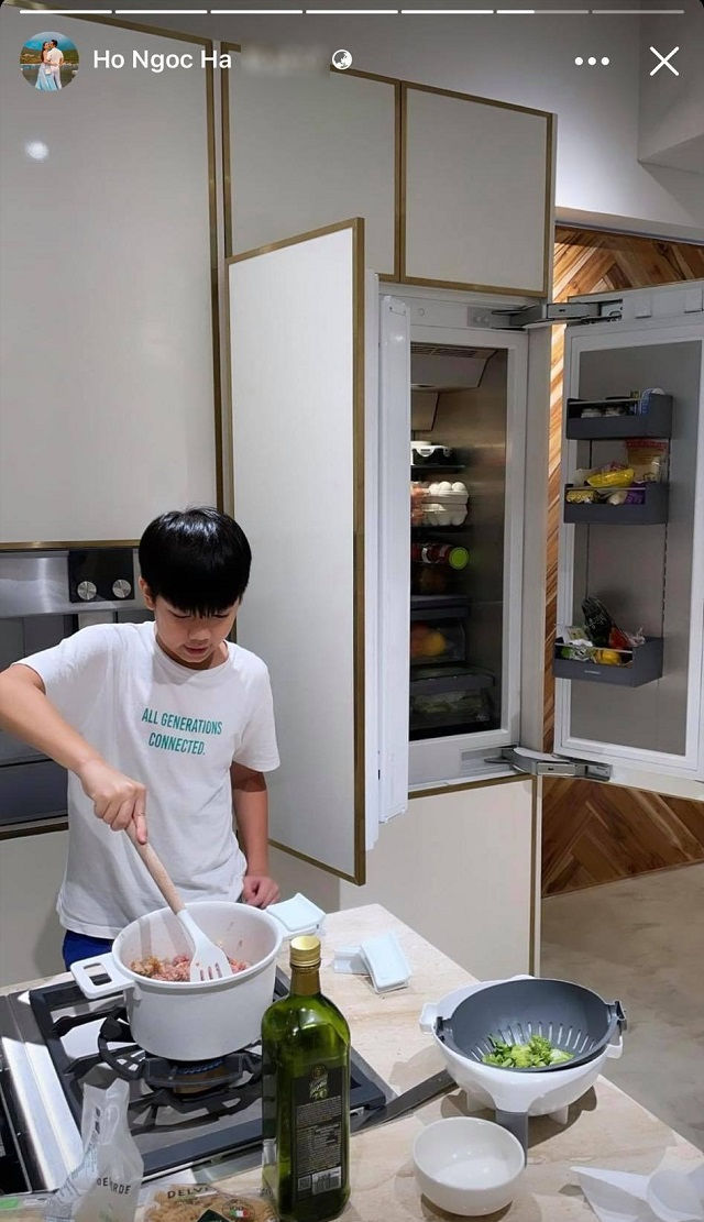 Sao Việt 14/8: Lan Ngọc xác nhận độc thân sau 7749 hint yêu Chi Dân