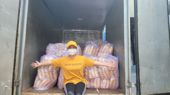 Sao Việt 24h: 2 nghệ sĩ Vbiz qua đời, Hoa hậu Diễm Hương bị nhắc nhở