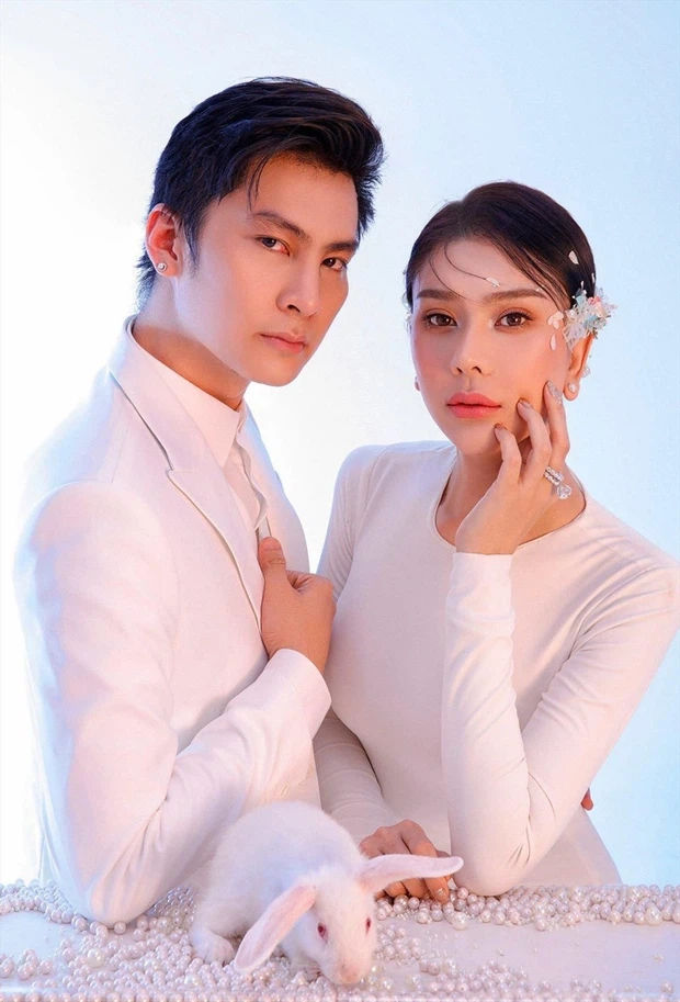 Sao Việt 24h: Con trai Hòa Minzy tự hát tự khen Bo Thúi ngoan