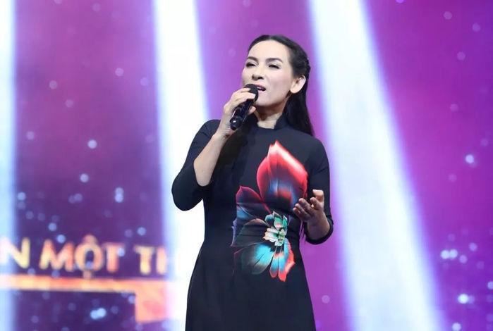 Sao Việt 24h: Nam khoe ảnh váy cưới, bà Xuân: Sao tin lời con trai mẹ