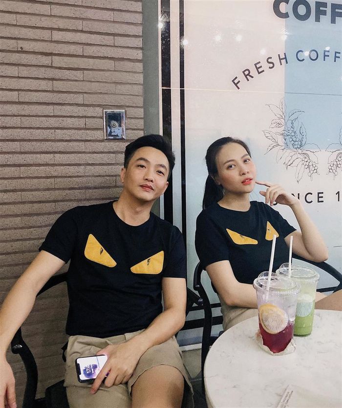 Sao Việt 24h: Phương Thanh in lằn khẩu trang lên mặt