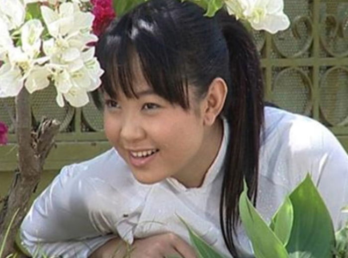 Sao Việt bị khui ảnh thời chưa dậy thì: Hoà Minzy khiến fan dụi mắt