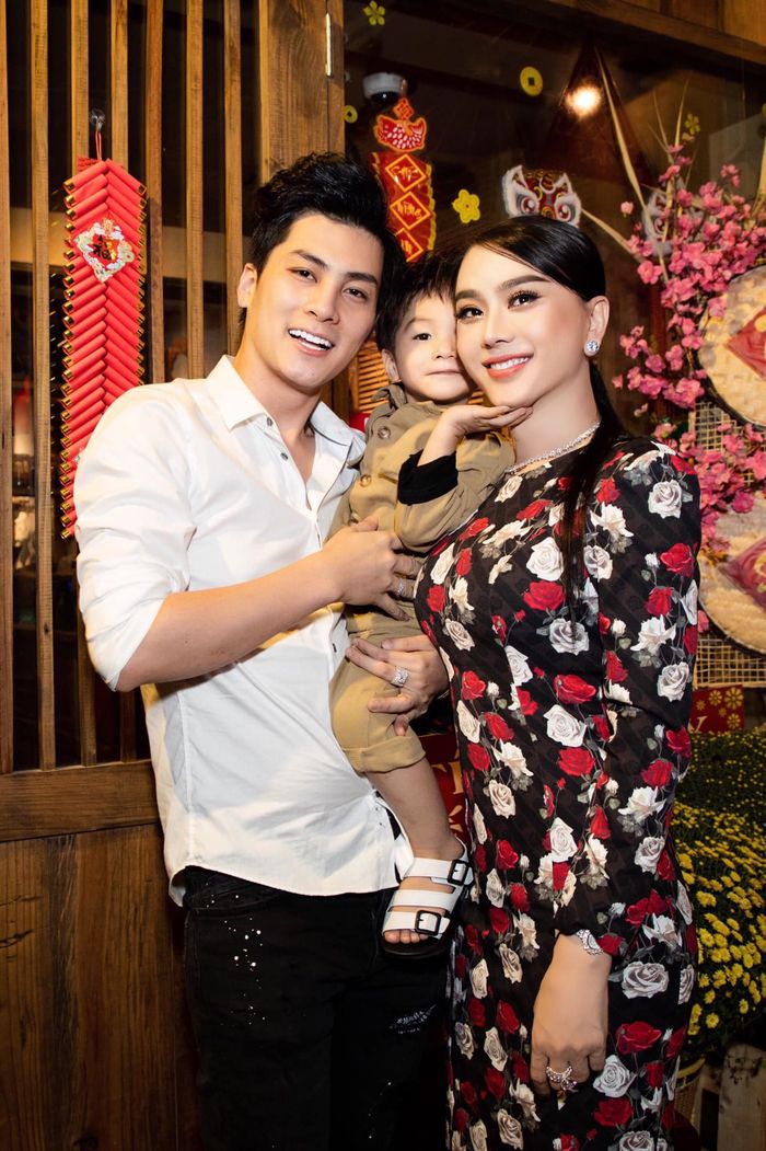 Con sao Việt ra đời nhờ thụ tinh nhân tạo: Các bé xinh như thiên thần