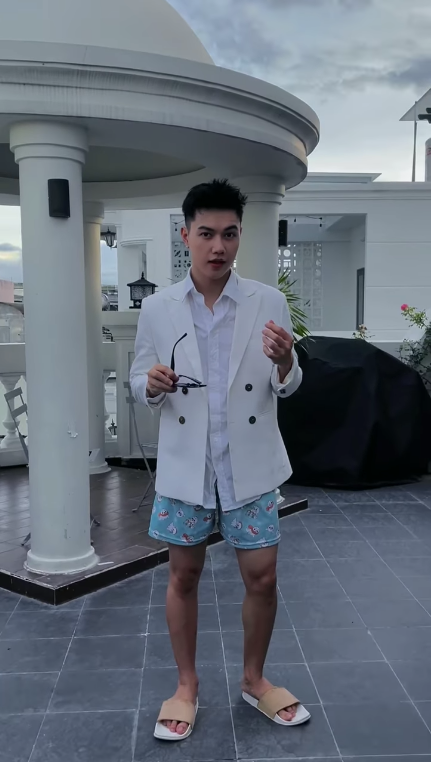 Những sao Việt chỉ cần đẹp khúc trên còn khúc dưới ra sao thì kệ
