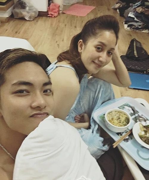 Sao Việt nghiện mì tôm: người ăn thay cơm, người gọi “cao lương mỹ vị