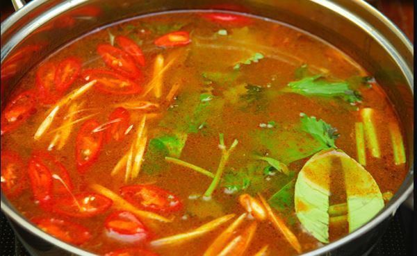 Sự thật mì cay, lẩu thái, buffet giá rẻ: Ăn đỡ thèm thôi đừng nghiện