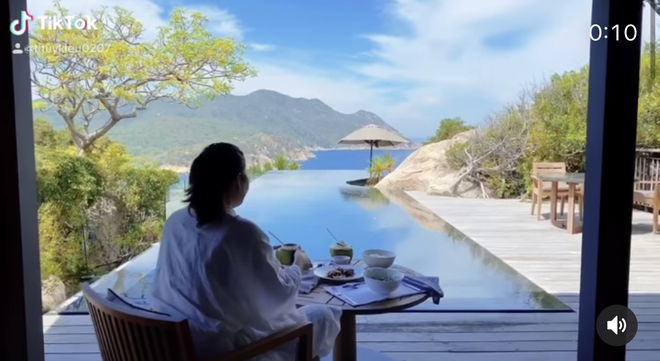 Sướng như người làm của sao Việt: Lương 150 triệu, đi siêu xe