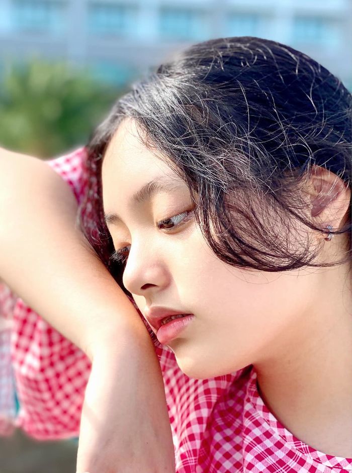 Suti Bố ơi mình đi đâu thế càng lớn càng cừ: Nay còn cắt tóc cho ba