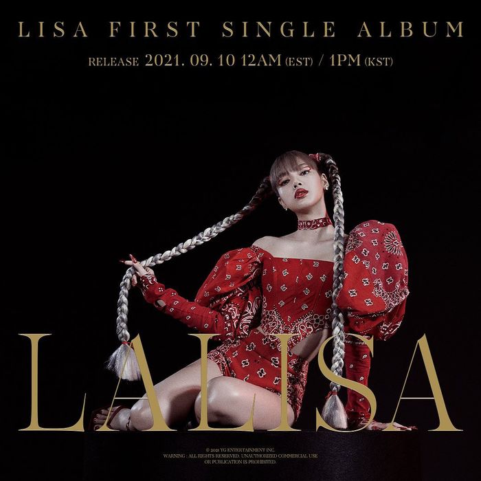 Tại sao Lisa luôn được ưu ái mặc đồ nổi và độc lạ nhất BLACKPINK?