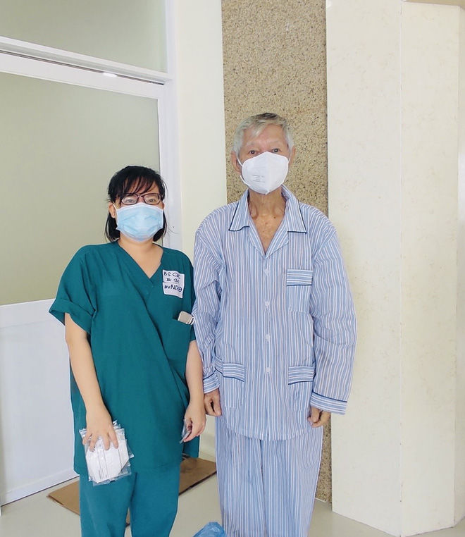 Tâm sự xúc động của một F0 vừa khỏi bệnh: “Các y bác sĩ rất tốt