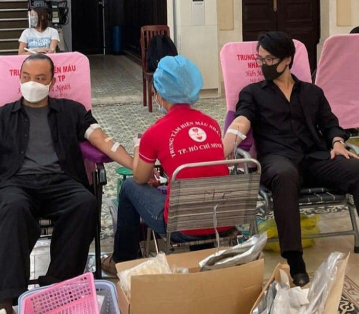 Hà Anh Tuấn làm từ thiện: lặng lẽ đi hiến máu khi bệnh viện cầu cứu