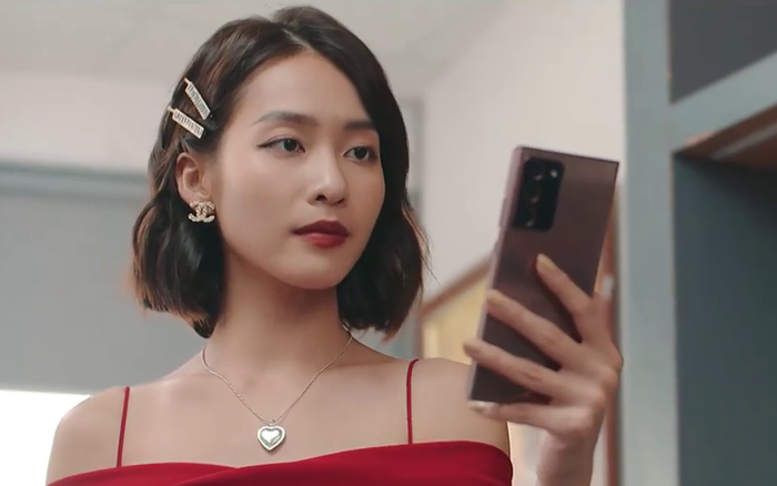 Đi bar mặc như Quỳnh Nga bảo đảm Nam còn khiến Long mê hơn nữa