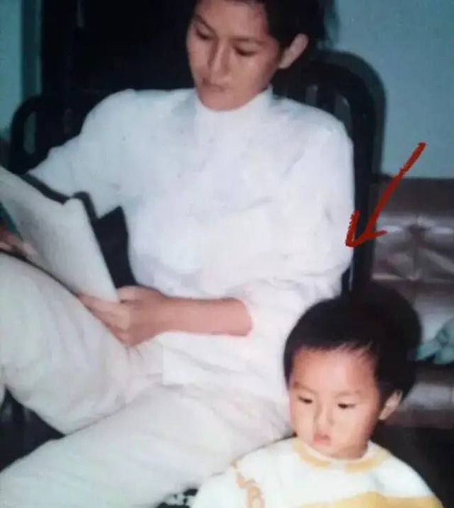 Thực hư chuyện Ngô Diệc Phàm nghĩ quẩn, mẹ phải cầu cứu Thành Long