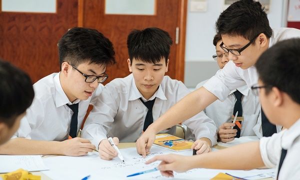 Bỏ tặng giấy khen HS tiên tiến, mọi thứ giờ chỉ còn là ký ức