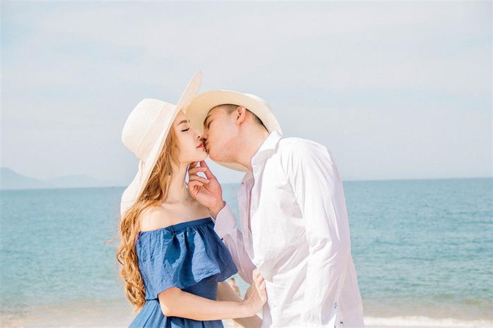 Vừa thông báo kết hôn, Phương Trinh Jolie hé lộ luôn chuyện sinh con