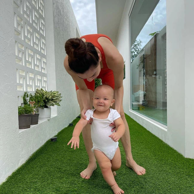 Xem dàn nhóc tỳ hot nhất MXH tập đi: Lisa làm mẹ Hà lo lắng