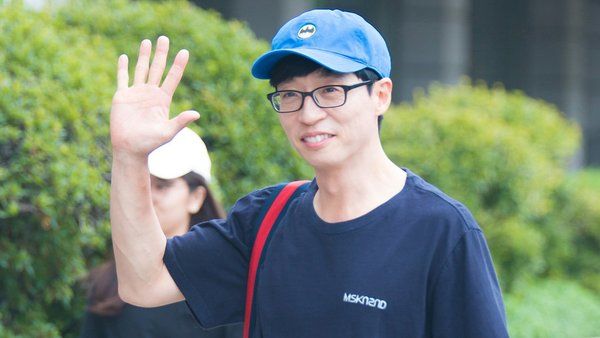 Yoo Jae Suk xứng danh MC quốc dân: Ngoài không có scandal còn 3 lí do
