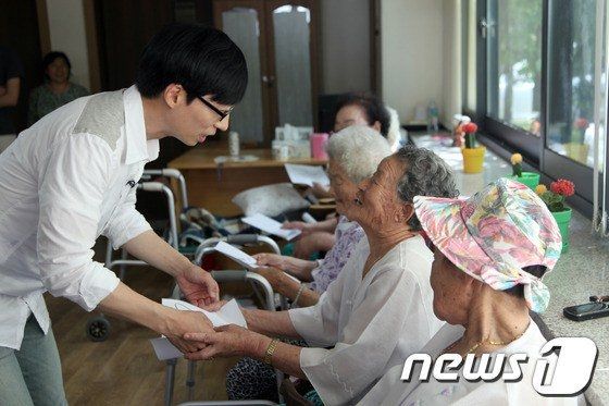 Yoo Jae Suk xứng danh MC quốc dân: Ngoài không có scandal còn 3 lí do