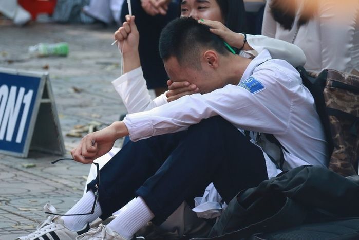 2k3 trượt đại học, bố mẹ phản ứng: Giờ sao tao dám nhìn mặt ai nữa