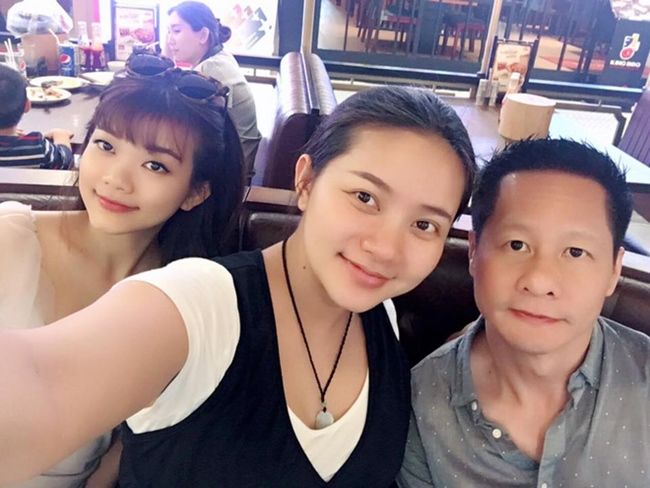 Những em gái xinh như Hoa hậu của sao Việt nhưng nói không với Vbiz