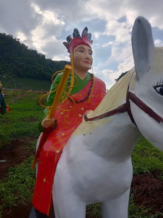 4 thầy trò Đường Tăng lạc giữa đồi chè: Bát giới sao ra nông nỗi này