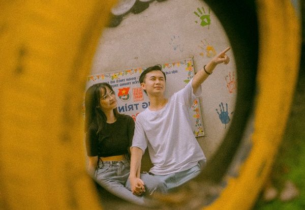 5 hành động nhỏ của con gái lại là bùa yêu khiến chàng say đắm