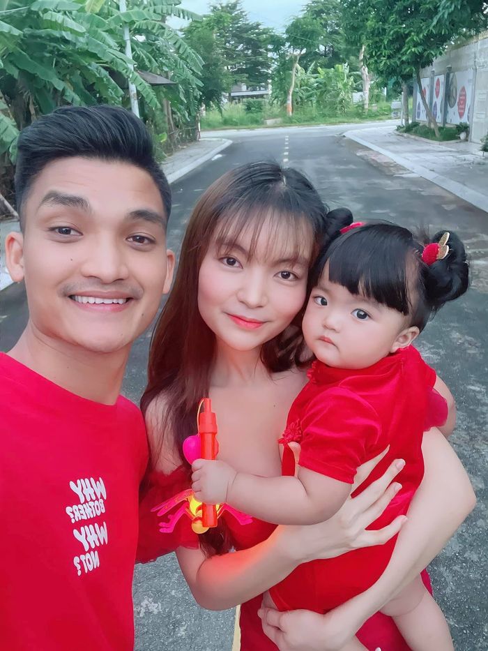5 năm yêu, vợ Mạc Văn Khoa sẵn sàng đồng cam cộng khổ với chồng