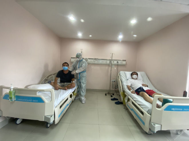 Cả 5 thế hệ 25 người trong cùng một gia đình đã chiến thắng Covid-19
