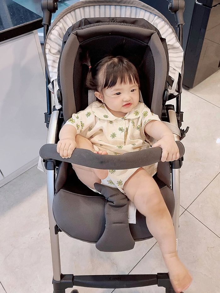 Cách xưng hô gói trọn tình yêu thương của sao Việt dành cho con