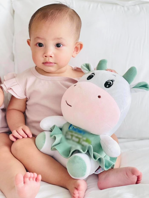 Cách xưng hô gói trọn tình yêu thương của sao Việt dành cho con