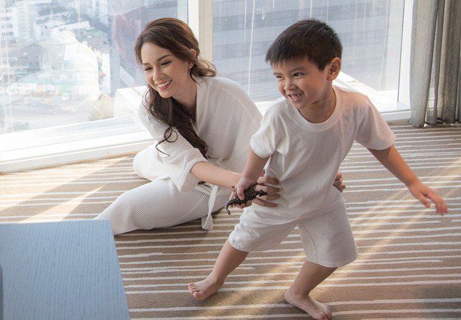 Con trai 6 năm xa cách của Quỳnh Chi Hugo: Nay đã lớn bảnh bao