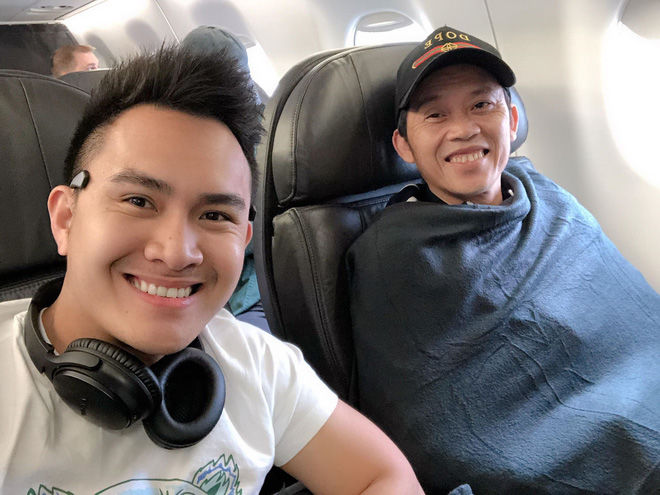 Con trai duy nhất của Hoài Linh: Làm việc cho hãng hàng không Mỹ