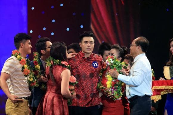 Cuộc sống của dàn quán quân Cười xuyên Việt sau đăng quang