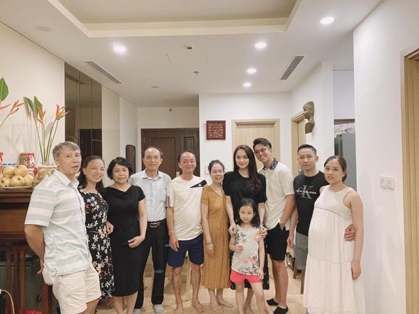 Cuộc sống hiện tại của người phụ nữ cho Hương Giang mượn thân phận